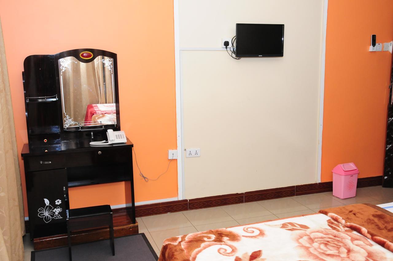 Safari Inn Dar es Salaam Eksteriør billede