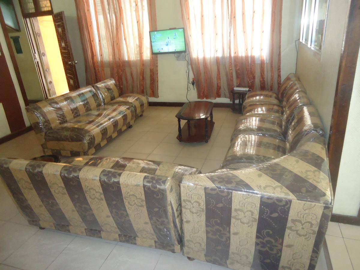 Safari Inn Dar es Salaam Eksteriør billede