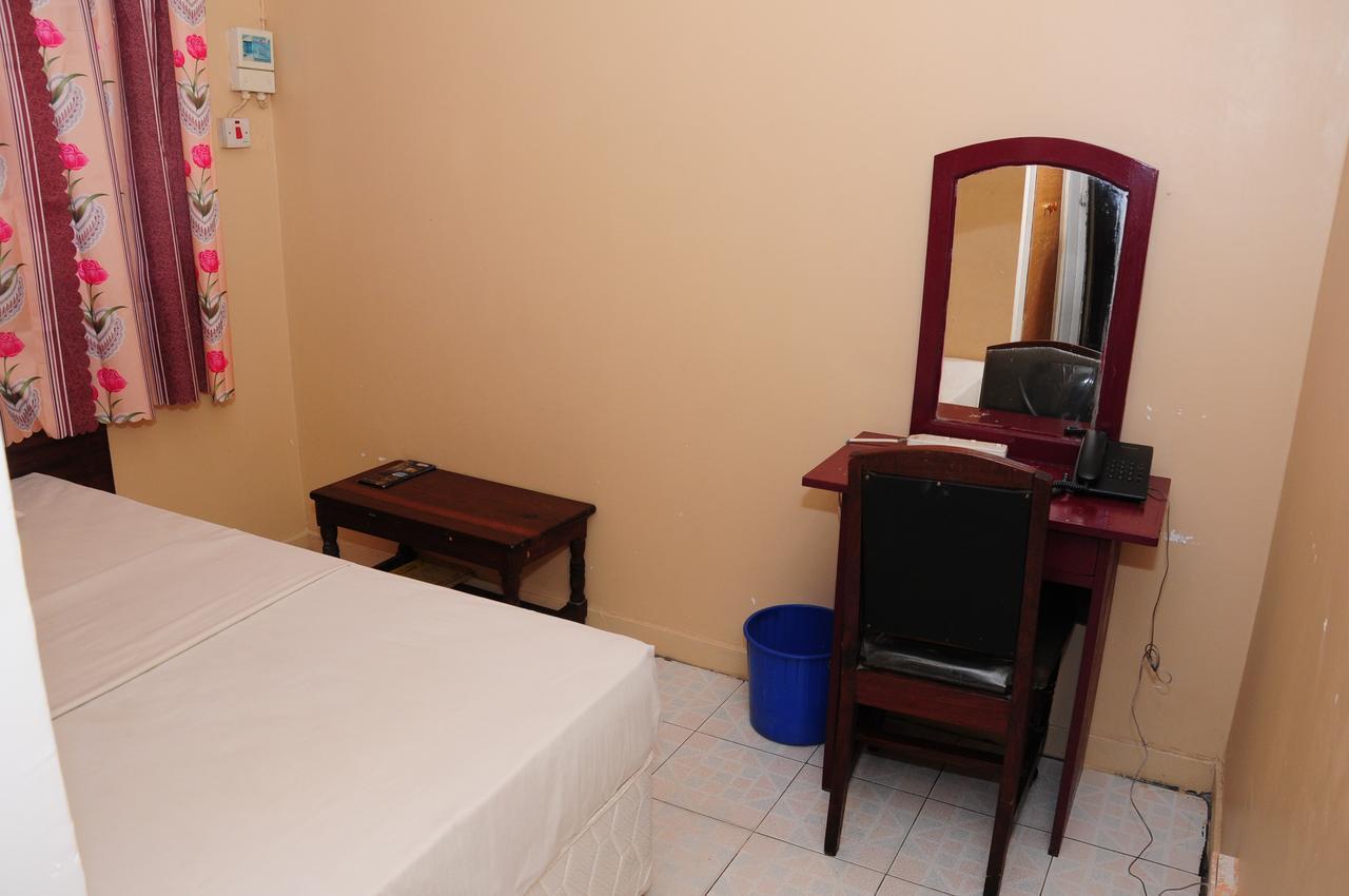 Safari Inn Dar es Salaam Eksteriør billede