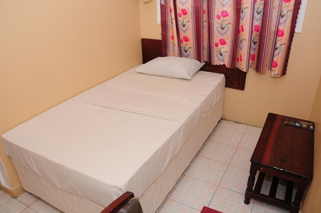 Safari Inn Dar es Salaam Eksteriør billede